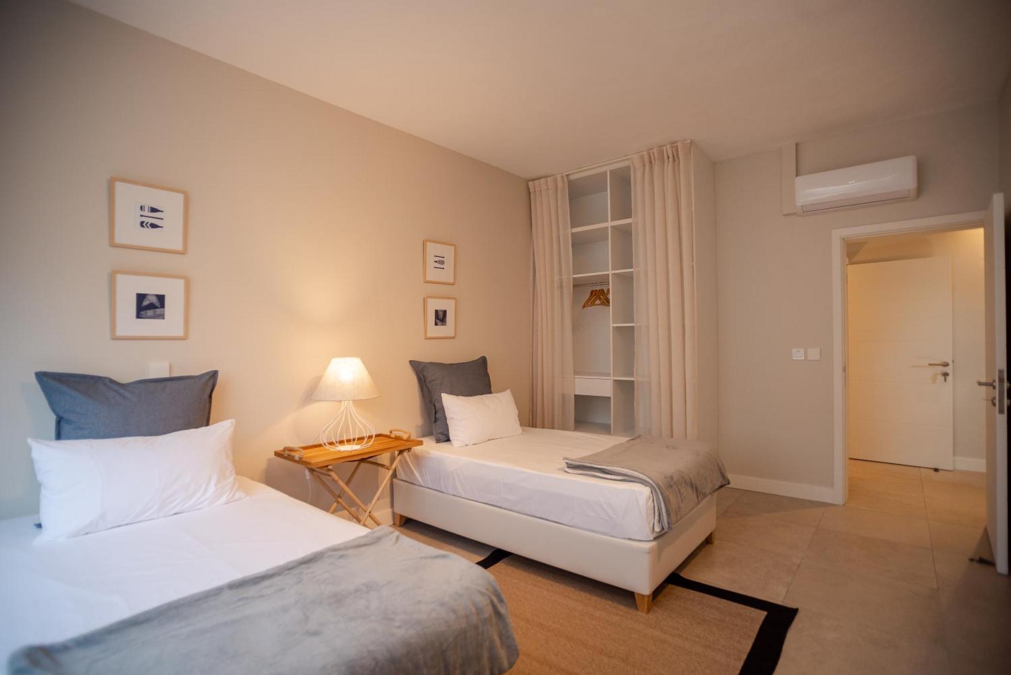 Blue Coral Beachfront Penthouse Flic en Flac Экстерьер фото